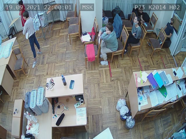 Скриншот нарушения с видеокамеры УИК 2014
