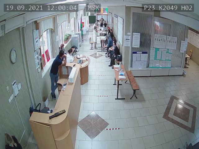 Скриншот нарушения с видеокамеры УИК 2049