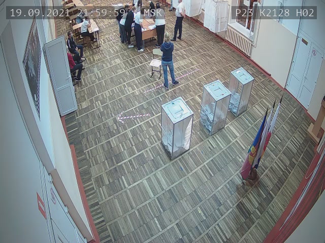 Скриншот нарушения с видеокамеры УИК 2128