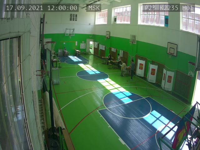 Скриншот нарушения с видеокамеры УИК 2235